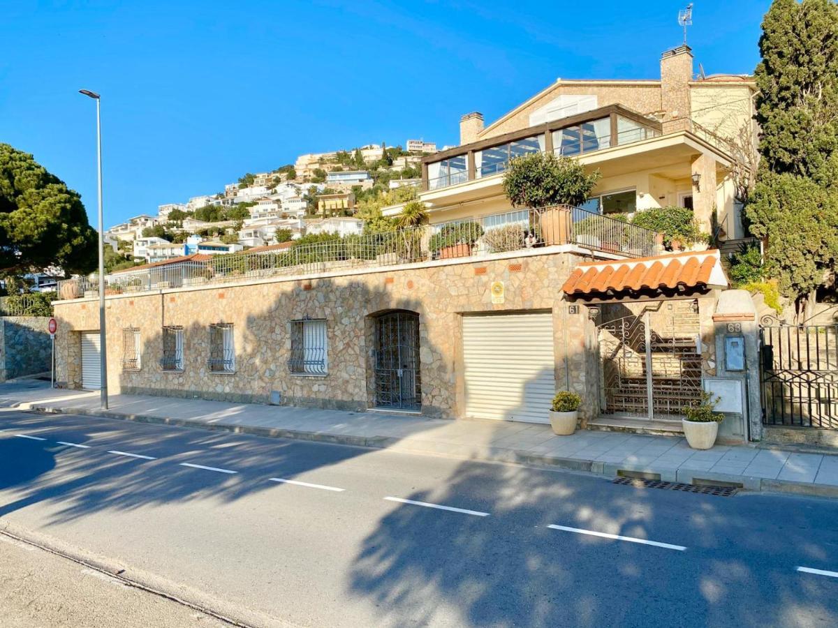 Appartement Devant La Plage Roses Exterior foto