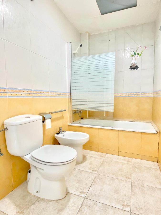 Appartement Devant La Plage Roses Exterior foto